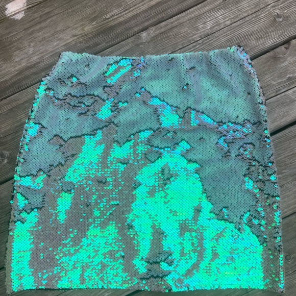 ZARA Sequin BARBIE Core Short Statement Skirt Size women’s Small - Picture 8 of 12